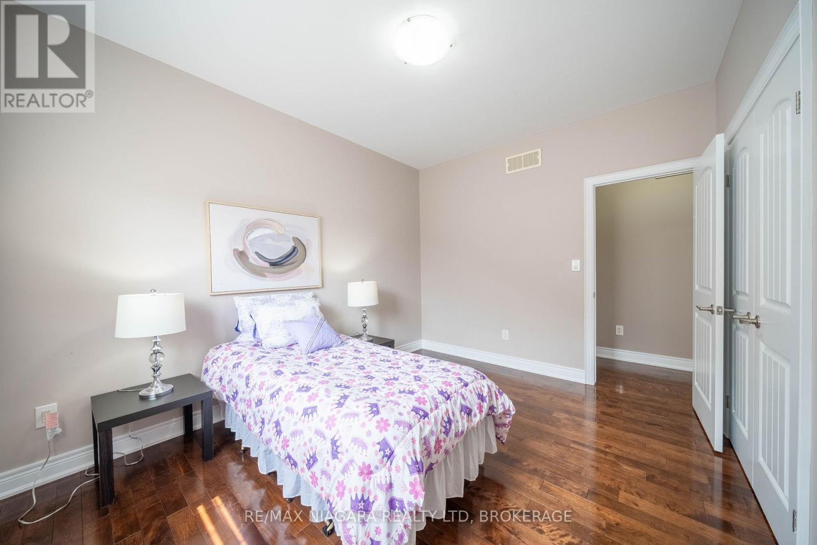 9148 Hendershot Boulevard, Niagara Falls, Ontario  L2H 0E3 - Photo 28 - X13583332