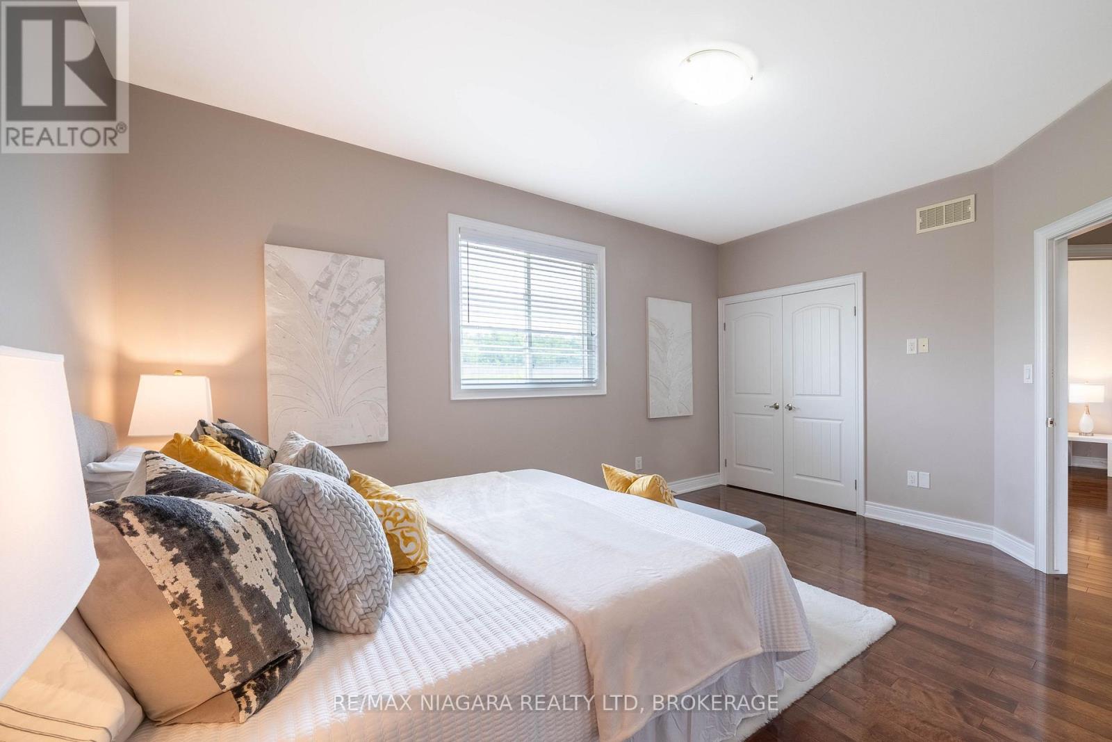 9148 Hendershot Boulevard, Niagara Falls, Ontario  L2H 0E3 - Photo 33 - X13583332