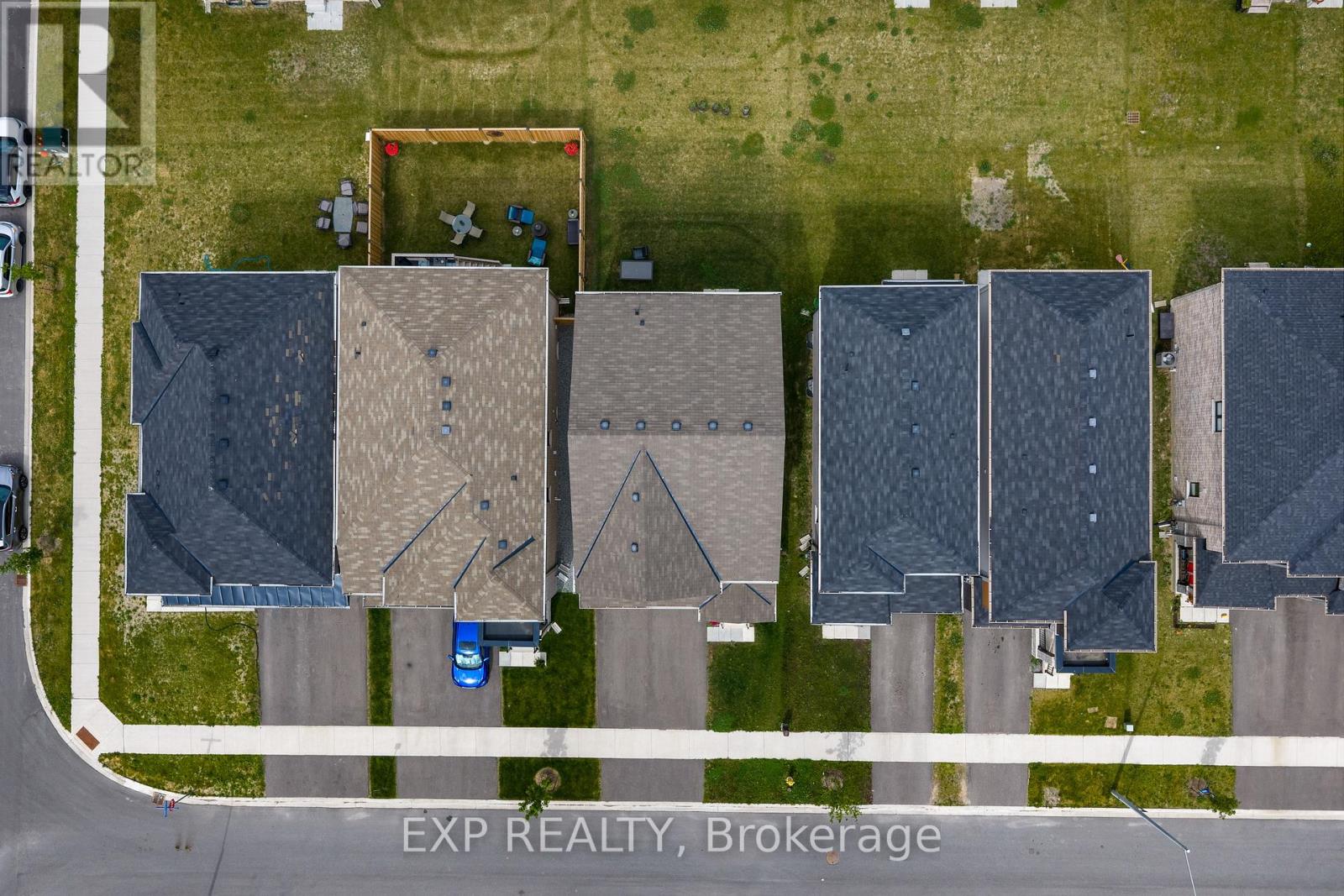 65 Ever Sweet Way, Thorold, Ontario  L2V 0K8 - Photo 2 - X13583590