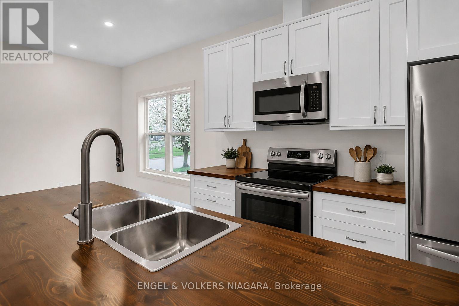 154 Roosevelt Avenue, Welland, Ontario  L3B 2G7 - Photo 6 - X13583782