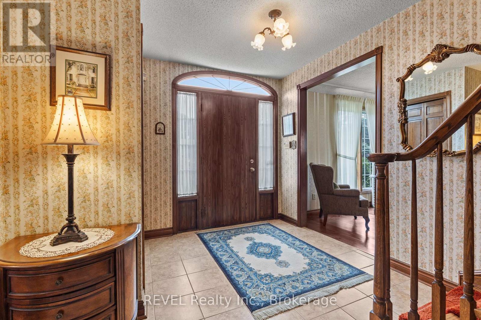 7190 Waterloo Drive, Niagara Falls, Ontario  L2J 1E2 - Photo 5 - X13583938