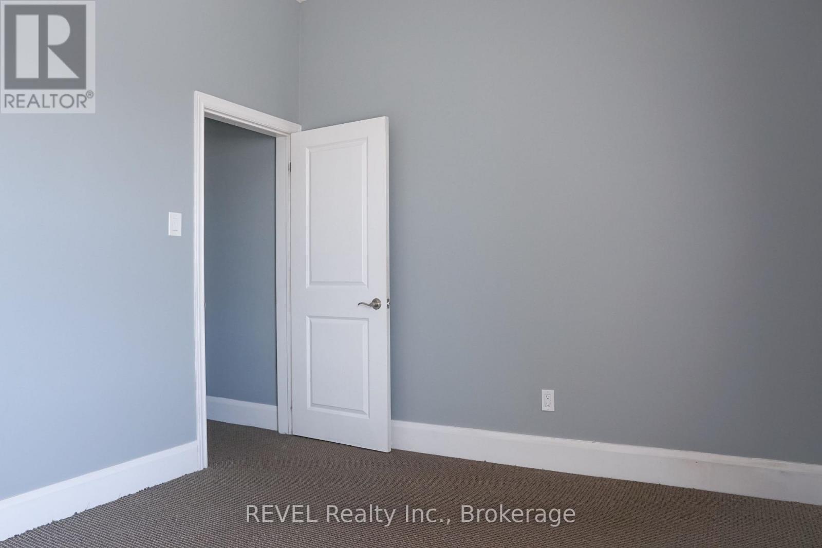 3 - 18 Clairmont Street, Thorold, Ontario  L2V 1R1 - Photo 8 - X13584084
