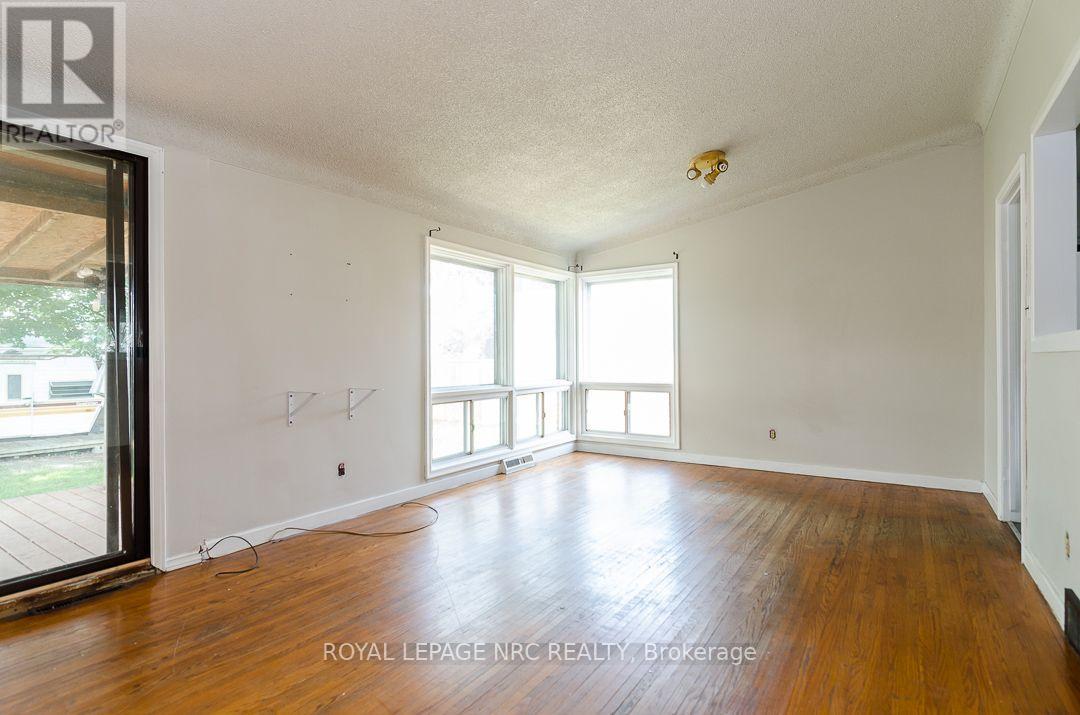 64 Springfield Street, Welland, Ontario  L3B 5M3 - Photo 10 - X13584090