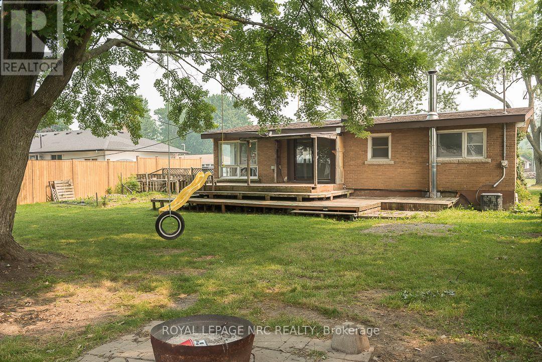 64 Springfield Street, Welland, Ontario  L3B 5M3 - Photo 3 - X13584090