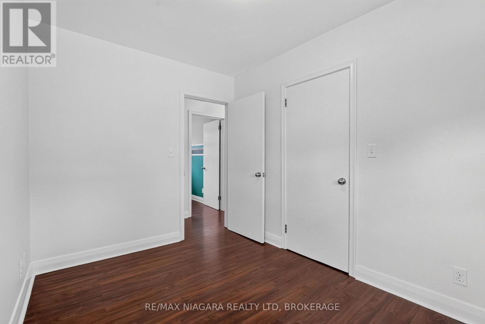 6427 Carlton Avenue, Niagara Falls, Ontario  L2G 5K1 - Photo 25 - X13584184