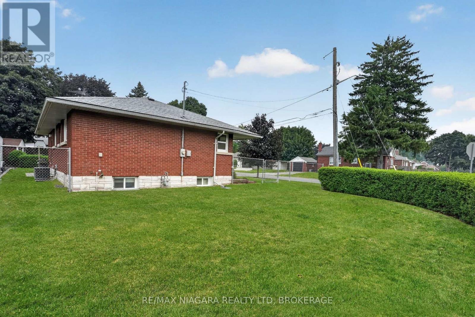 6427 Carlton Avenue, Niagara Falls, Ontario  L2G 5K1 - Photo 45 - X13584184