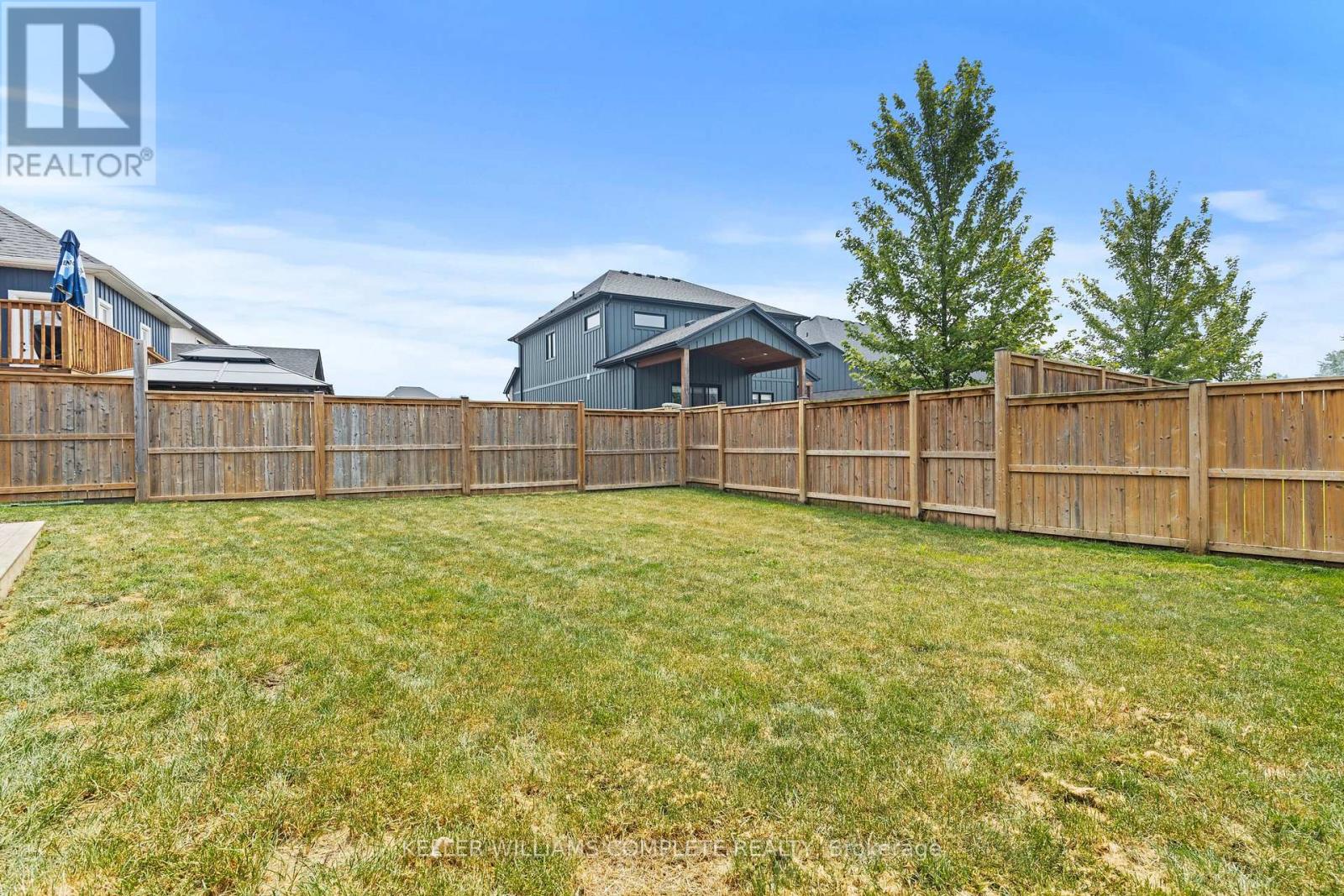 2843 Arrowsmith Court, Fort Erie, Ontario  L0S 1S0 - Photo 37 - X13584874