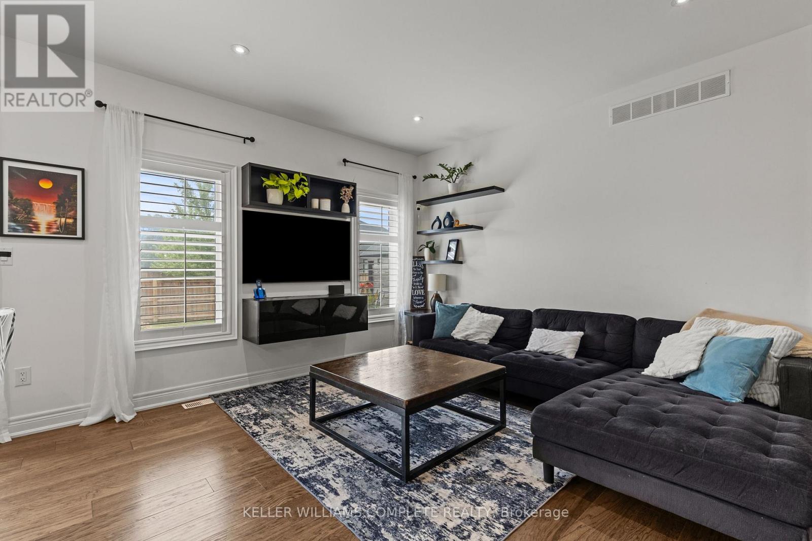 2843 Arrowsmith Court, Fort Erie, Ontario  L0S 1S0 - Photo 9 - X13584874