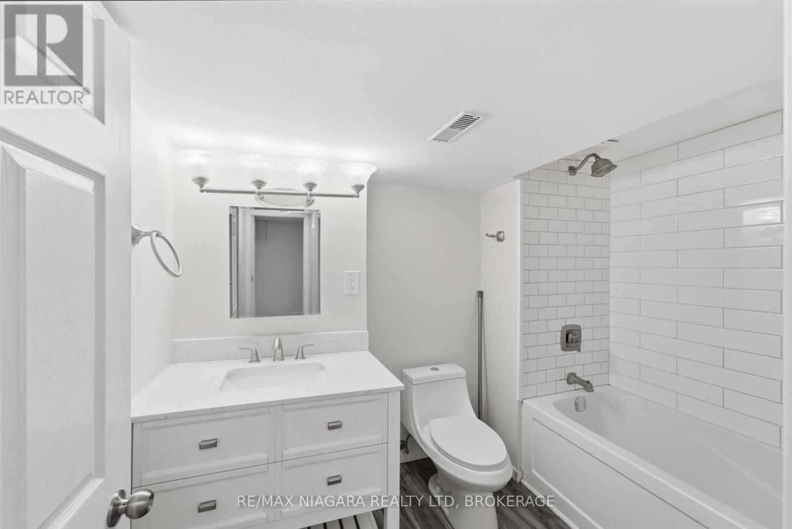 Basement - 250 Grantham Avenue, St. Catharines, Ontario  L2M 4Z5 - Photo 6 - X13585256