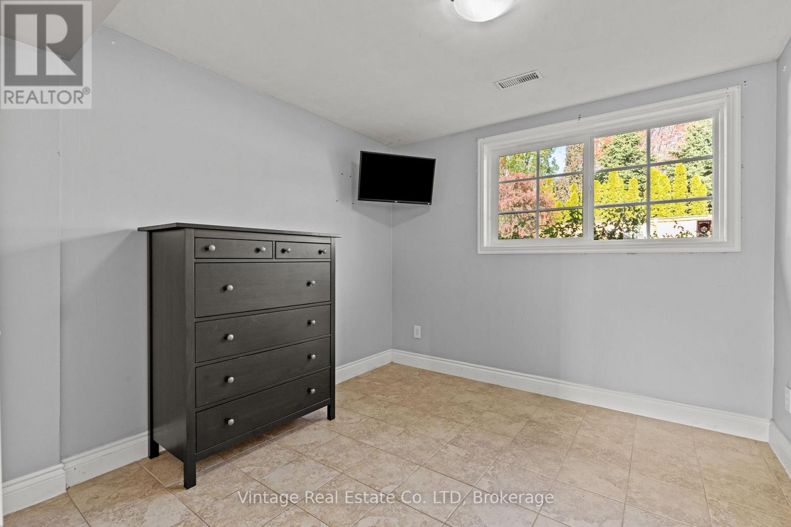 1841 Sunset Lane, St. Catharines, Ontario  L2R 6P9 - Photo 18 - X13586206