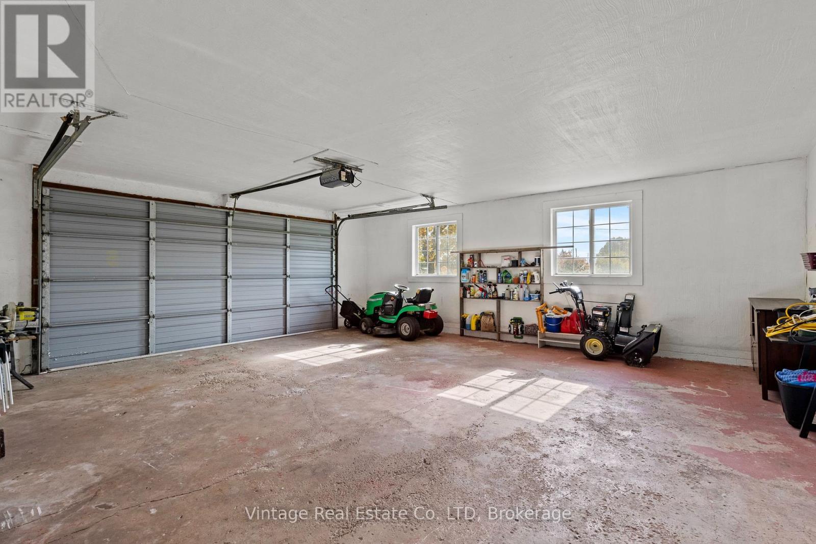1841 Sunset Lane, St. Catharines, Ontario  L2R 6P9 - Photo 29 - X13586206