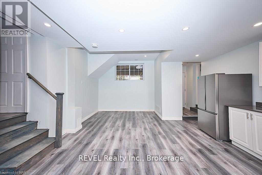 491 Geneva Street, St. Catharines, Ontario  L2N 2H4 - Photo 3 - X13586236