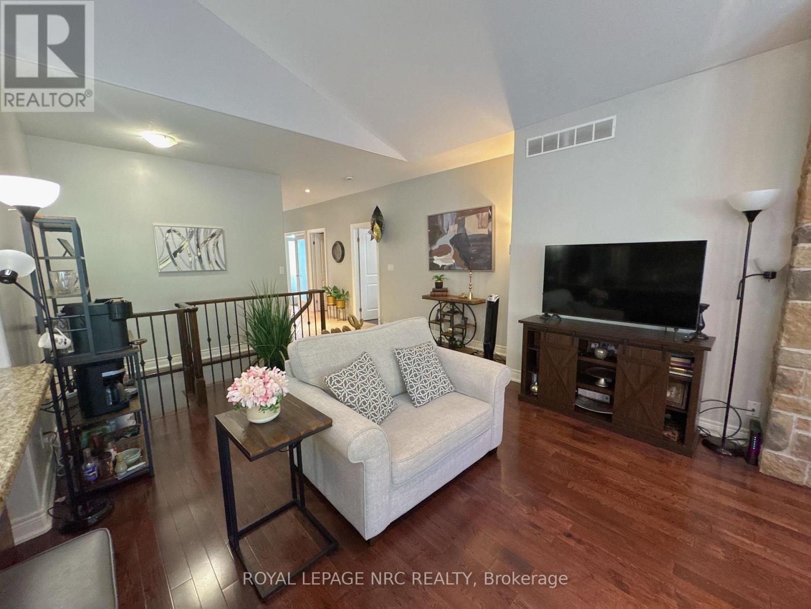 211 First Street Louth, St. Catharines, Ontario  L2W 1C2 - Photo 15 - X13586262