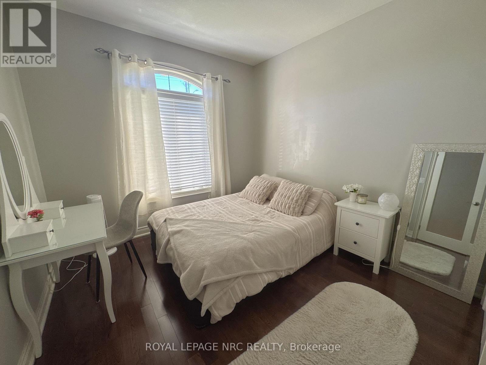 211 First Street Louth, St. Catharines, Ontario  L2W 1C2 - Photo 23 - X13586262