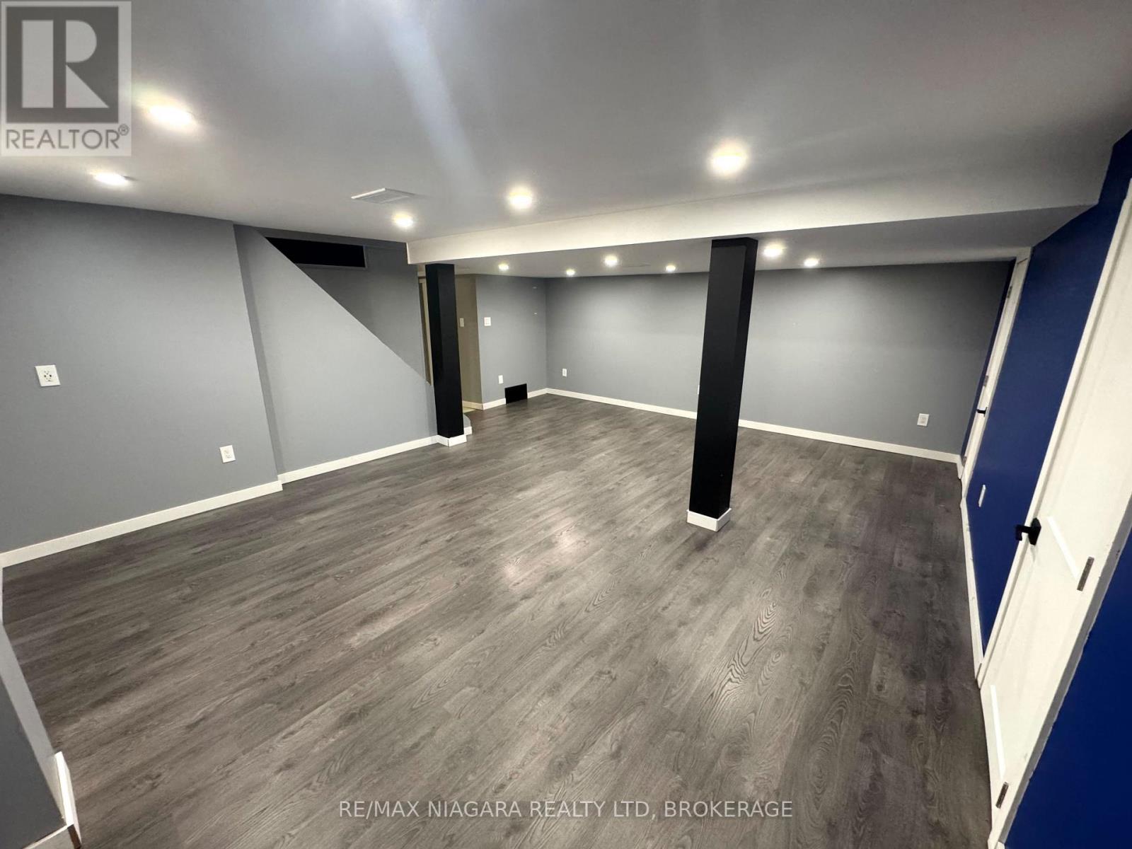 8 Lakehurst Drive, St. Catharines, Ontario  L2N 4C2 - Photo 7 - X13586684