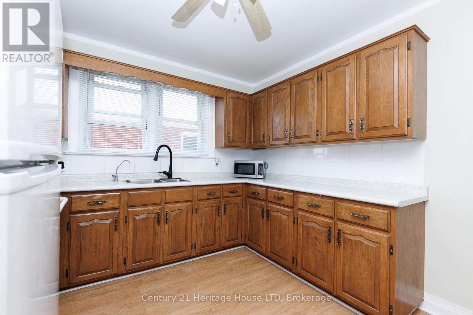 6477 Barker Street, Niagara Falls, Ontario  L2G 1Y6 - Photo 12 - X13586964