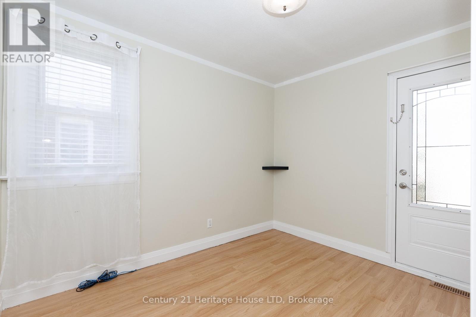 6477 Barker Street, Niagara Falls, Ontario  L2G 1Y6 - Photo 16 - X13586964