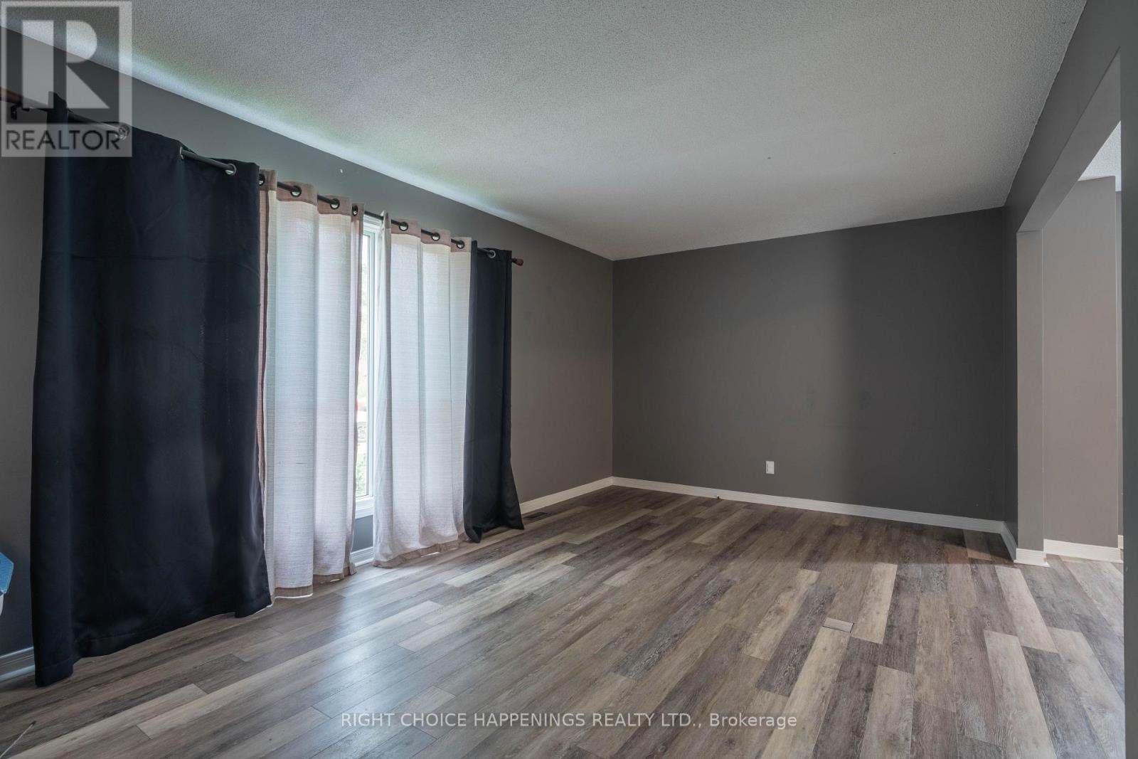 36 Hickory Court, Welland, Ontario  L3C 6S9 - Photo 6 - X13587002