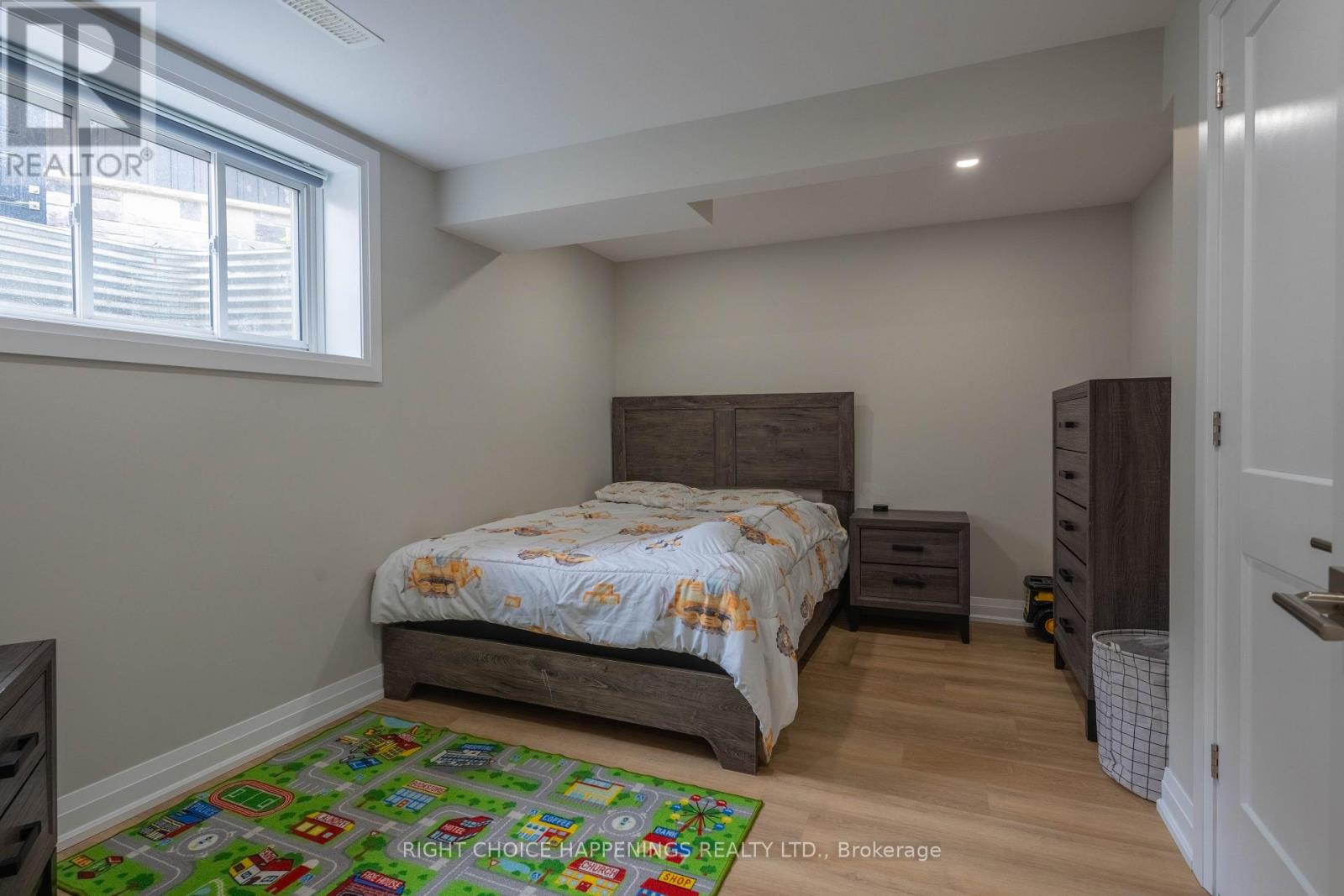 28 Harvard Court, Welland, Ontario  L3B 6E7 - Photo 20 - X13587006