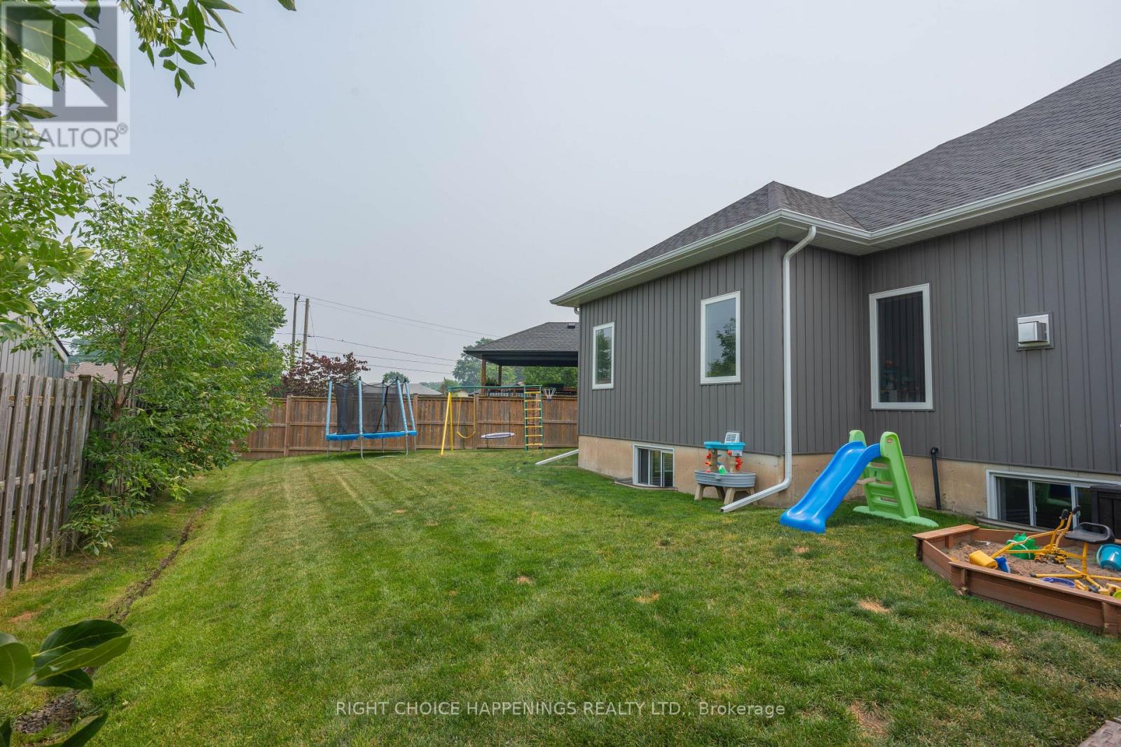 28 Harvard Court, Welland, Ontario  L3B 6E7 - Photo 26 - X13587006