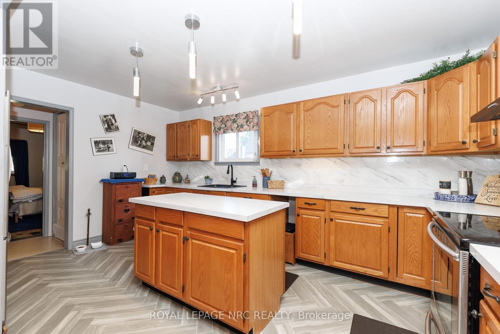 294 Davis Street, Port Colborne, Ontario  L3K 1Z4 - Photo 25 - X13587010