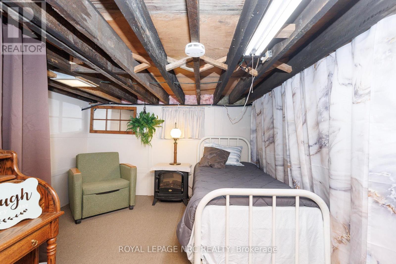 294 Davis Street, Port Colborne, Ontario  L3K 1Z4 - Photo 36 - X13587010