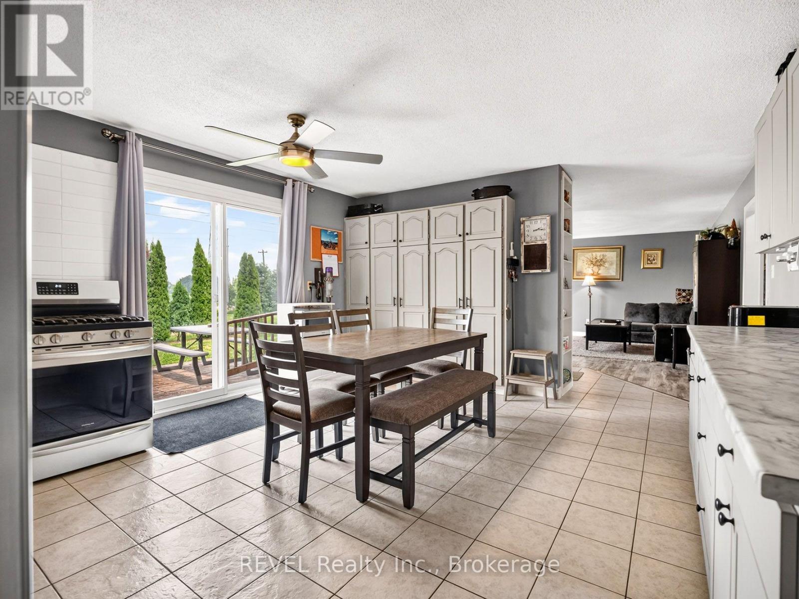 5282 Spring Creek Road, West Lincoln, Ontario  L0R 2A0 - Photo 9 - X13587138