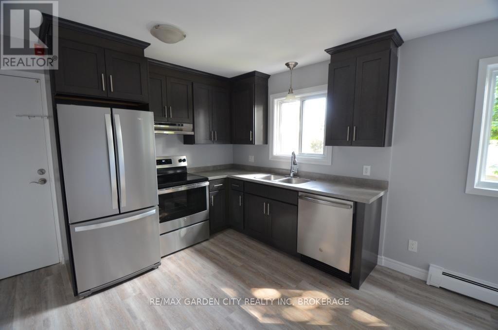 25 Ottawa Street, St. Catharines, Ontario  L2R 1Z1 - Photo 20 - X13587158