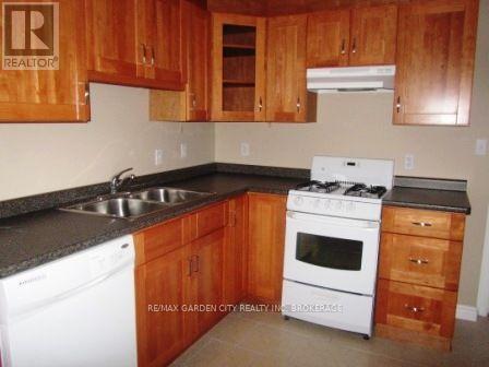 25 Ottawa Street, St. Catharines, Ontario  L2R 1Z1 - Photo 23 - X13587158