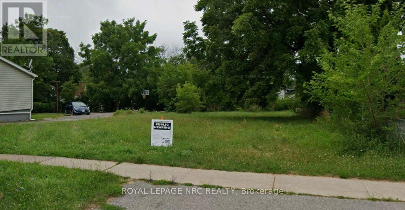 42 St. Paul Street W, St. Catharines, Ontario  L2S 2C2 - Photo 2 - X13587176