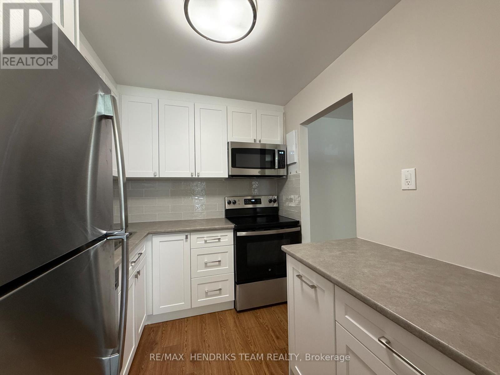111 - 158 Fitch Street, Welland, Ontario  L3C 4V6 - Photo 3 - X13587496