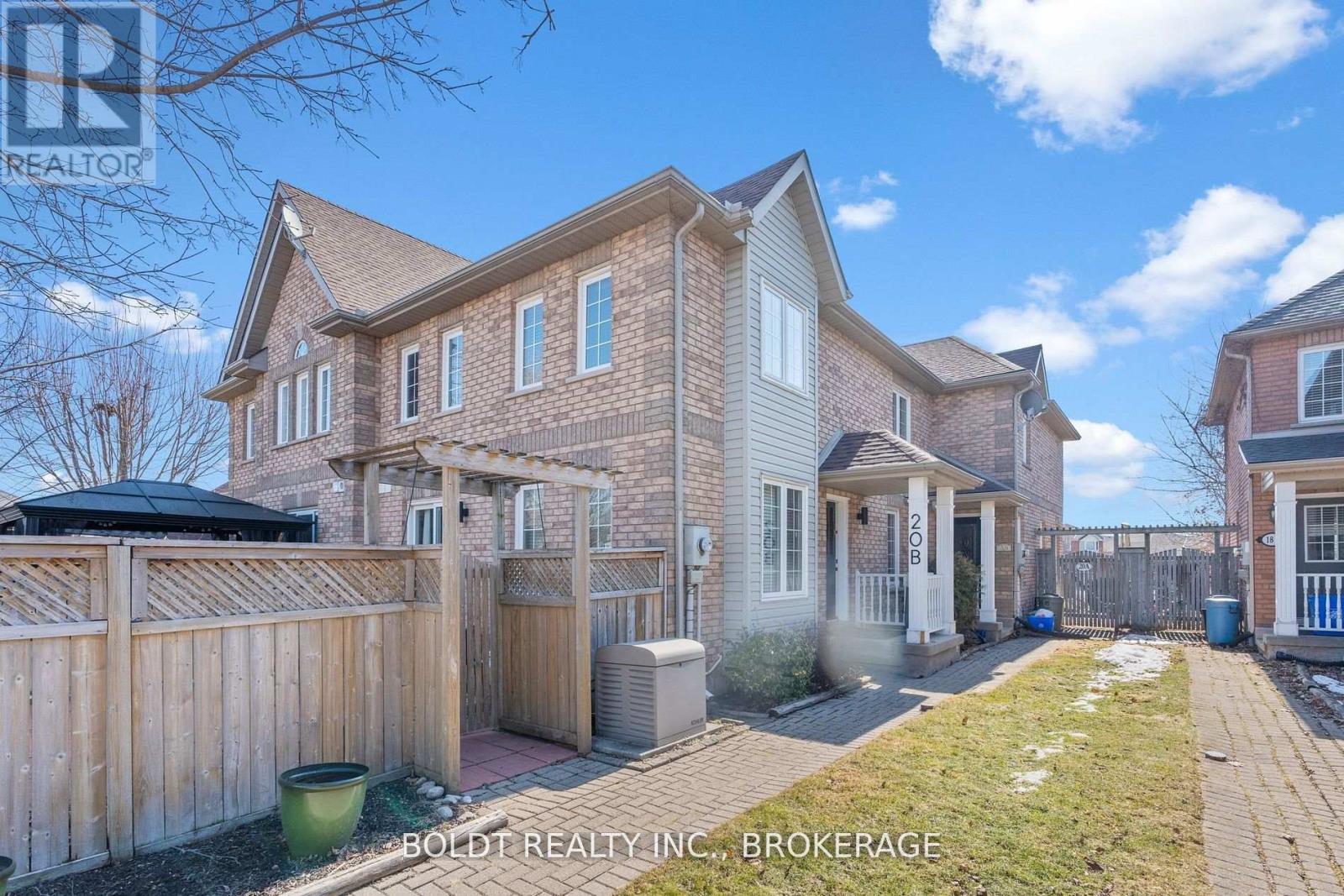 20 B BROWN DRIVE, St. Catharines, Ontario