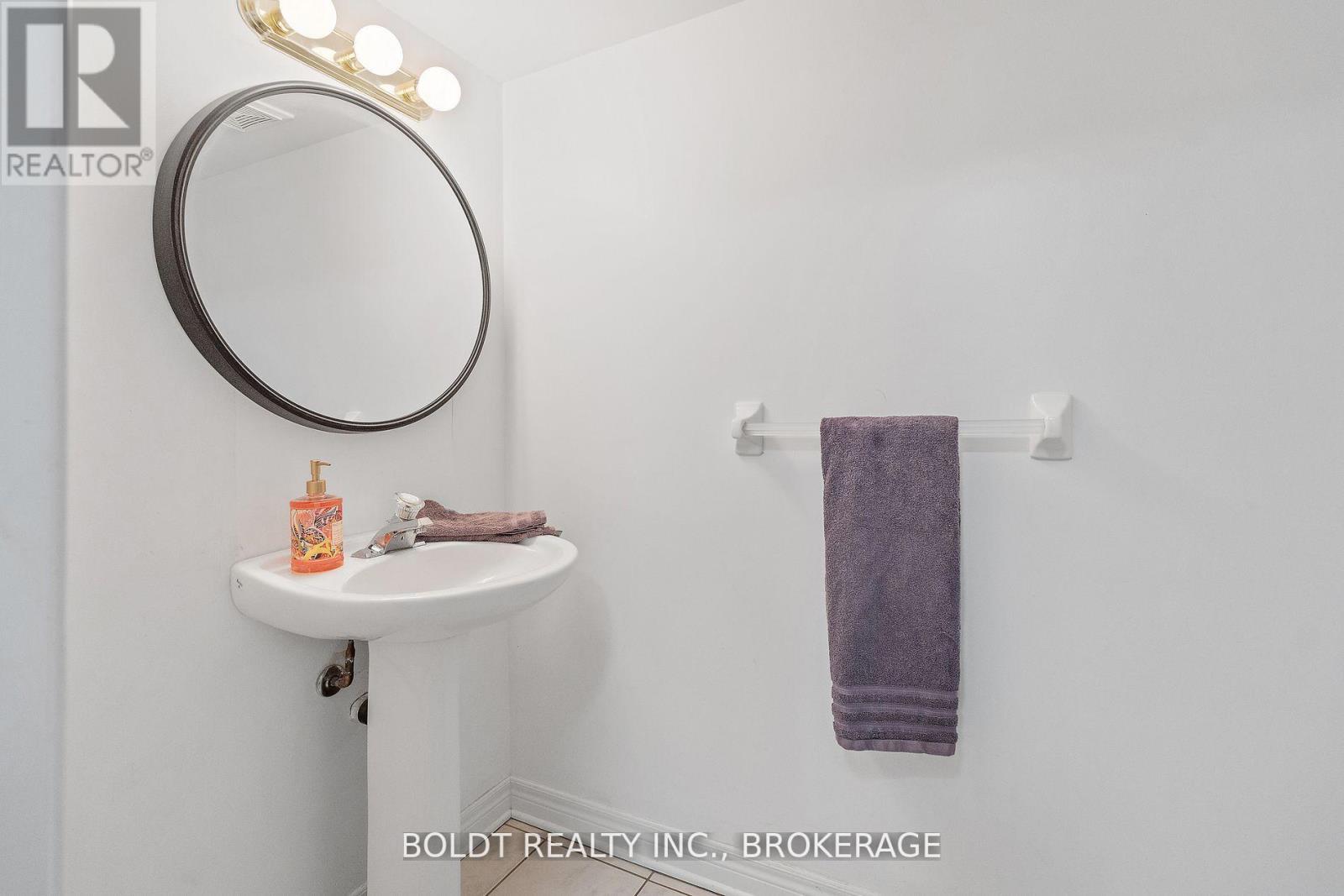 20 B Brown Drive, St. Catharines, Ontario  L2S 3Z4 - Photo 15 - X13587574