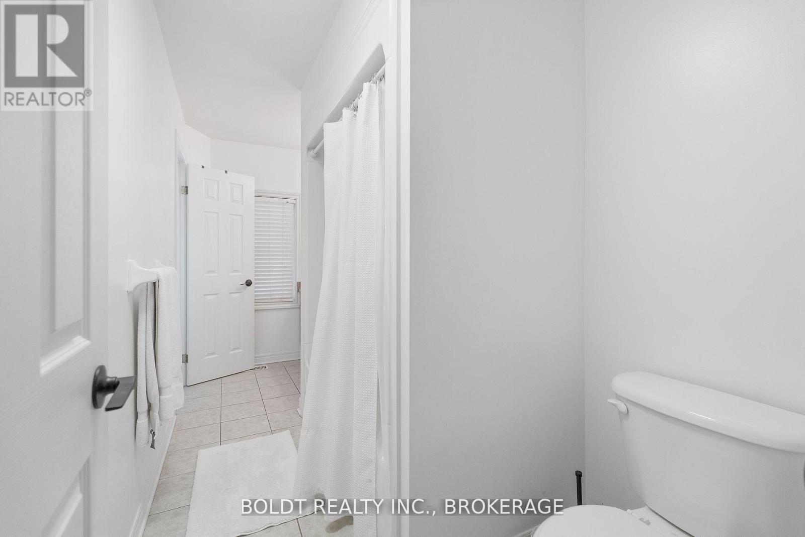 20 B Brown Drive, St. Catharines, Ontario  L2S 3Z4 - Photo 19 - X13587574