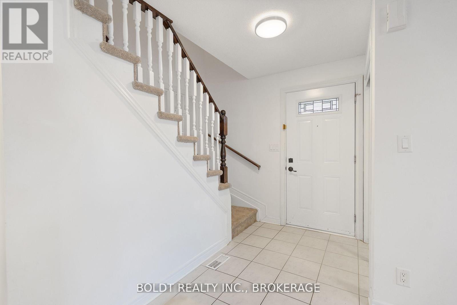 20 B Brown Drive, St. Catharines, Ontario  L2S 3Z4 - Photo 6 - X13587574