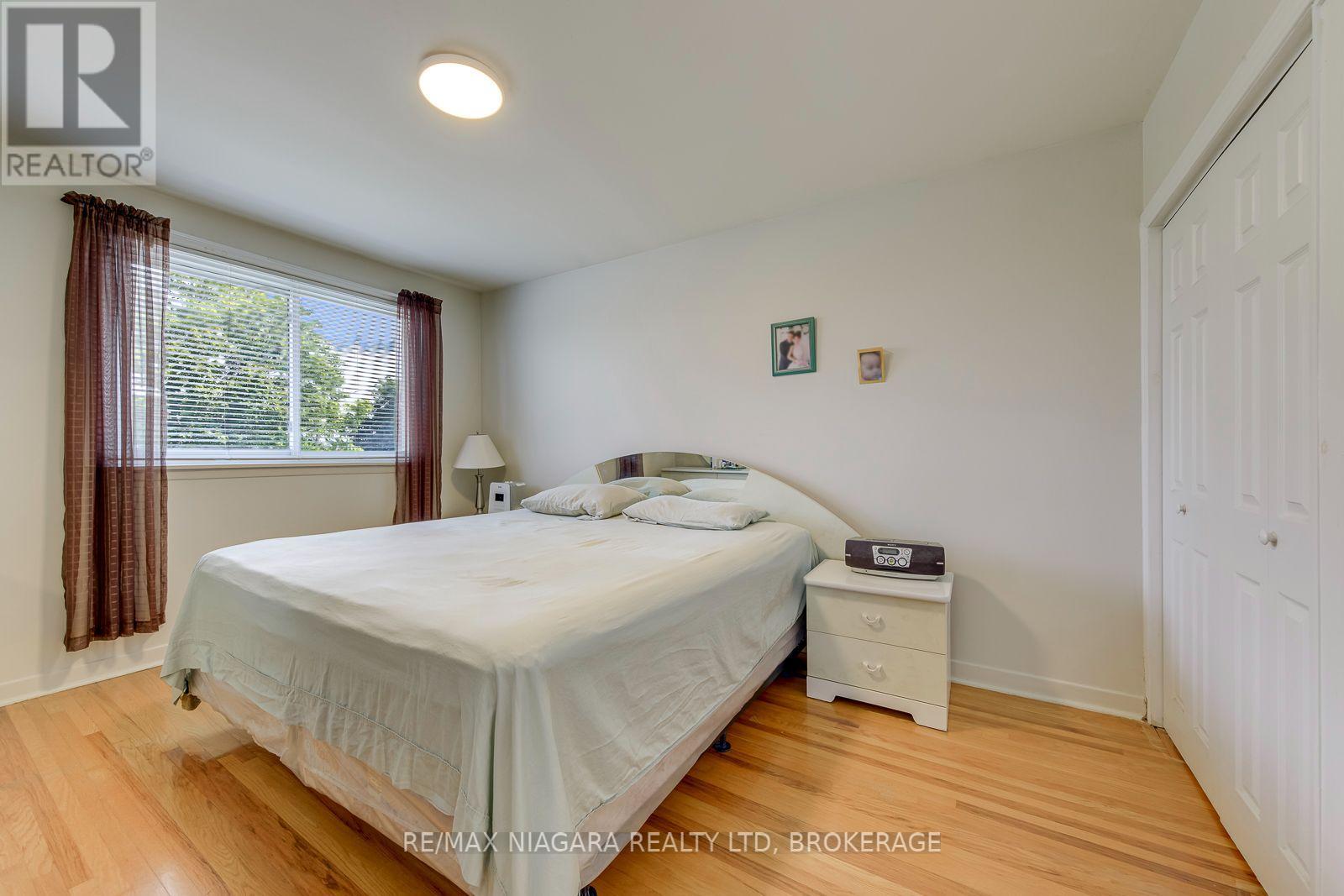 3778 Corliss Crescent, Mississauga, Ontario  L4T 2Z5 - Photo 24 - W13587826