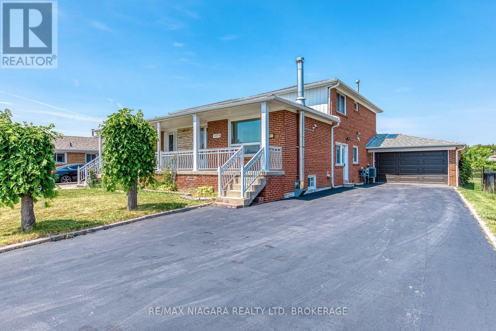 3778 Corliss Crescent, Mississauga, Ontario  L4T 2Z5 - Photo 40 - W13587826