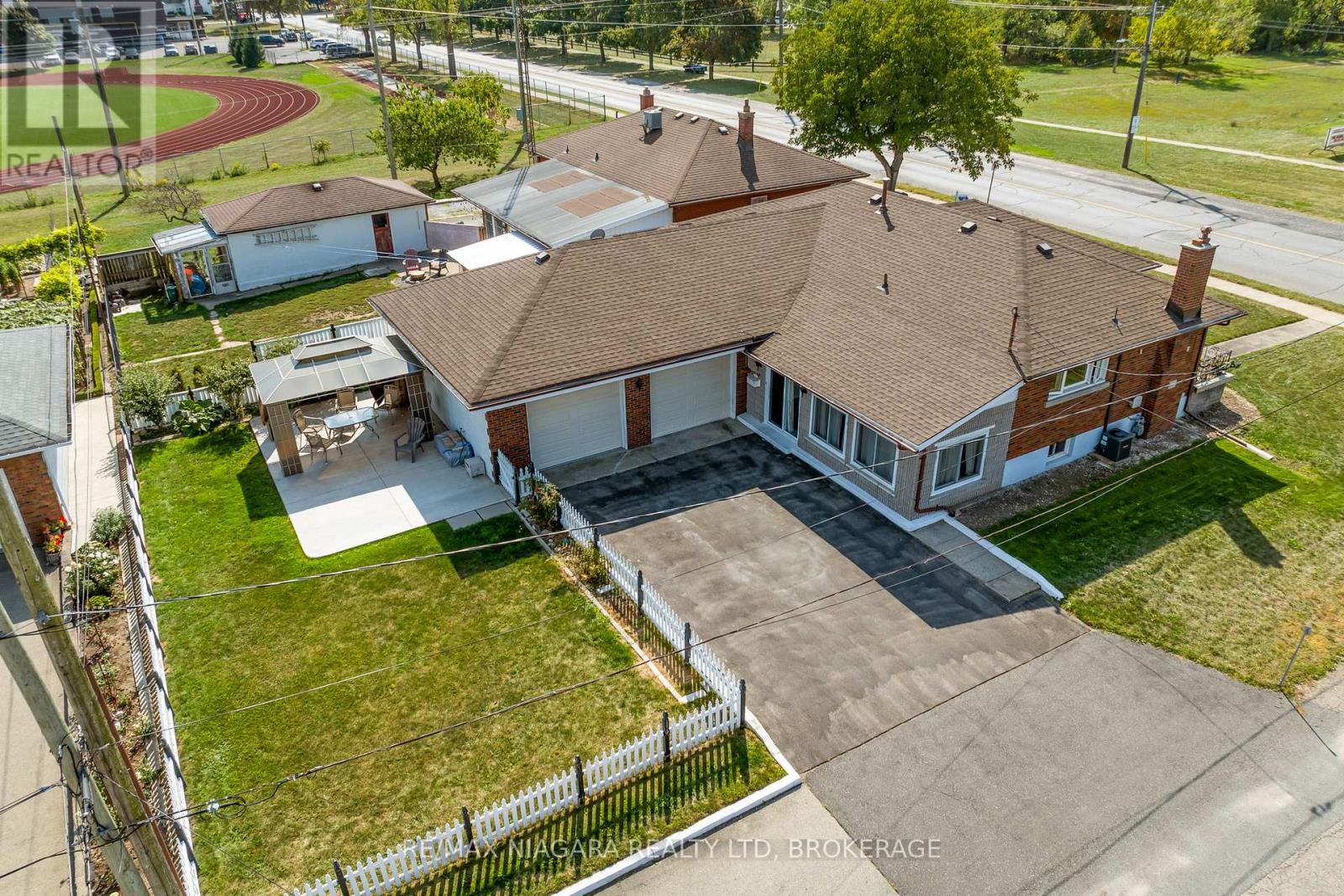 419 STEELE STREET, Port Colborne, Ontario