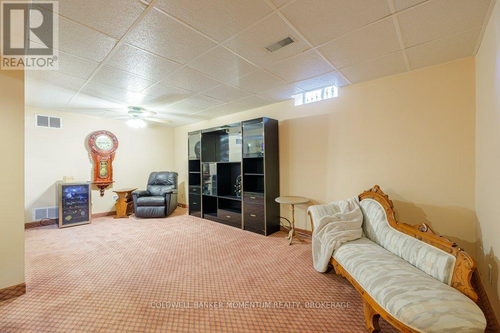43 Silvercrest Court, Thorold, Ontario  L2V 5B4 - Photo 32 - X13589350