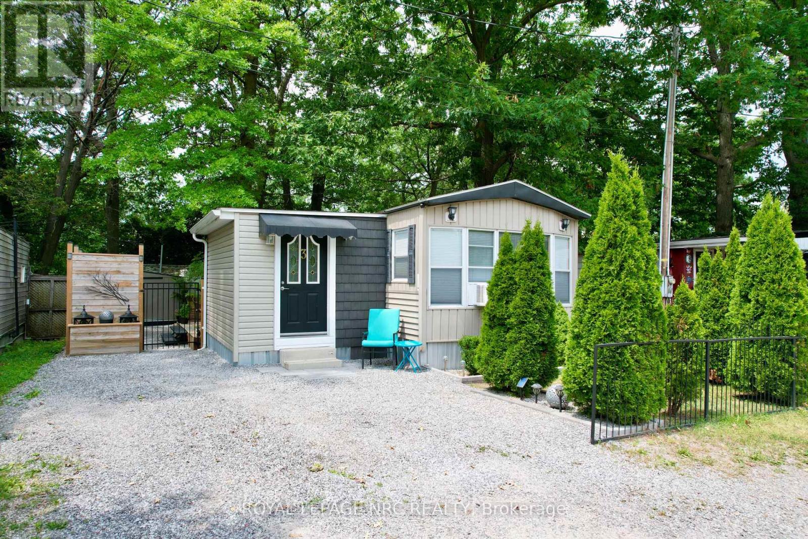 3 - 2600 Montrose Road, Niagara Falls, Ontario  L2E 6S4 - Photo 3 - X13590982