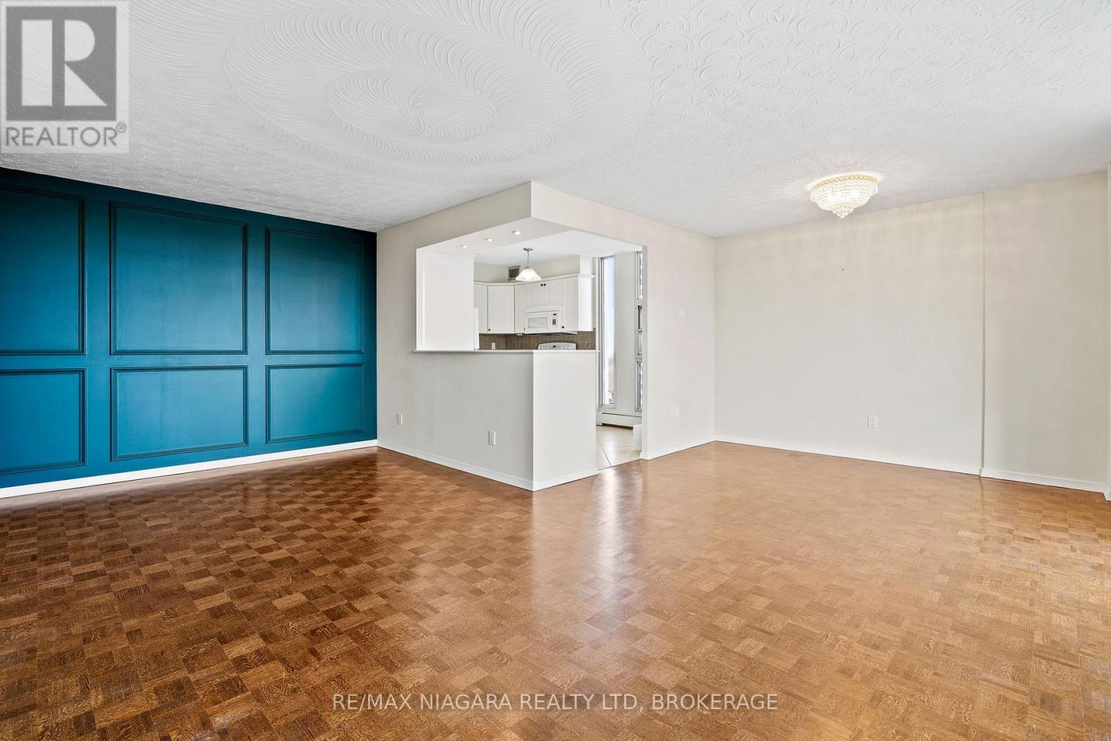 1003 - 35 Towering Heights Boulevard, St. Catharines, Ontario  L2T 3G8 - Photo 11 - X13590118
