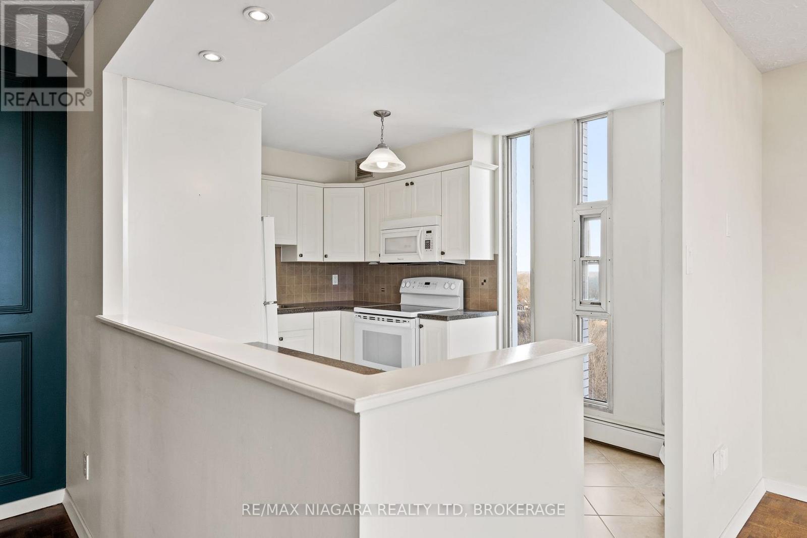 1003 - 35 Towering Heights Boulevard, St. Catharines, Ontario  L2T 3G8 - Photo 17 - X13590118