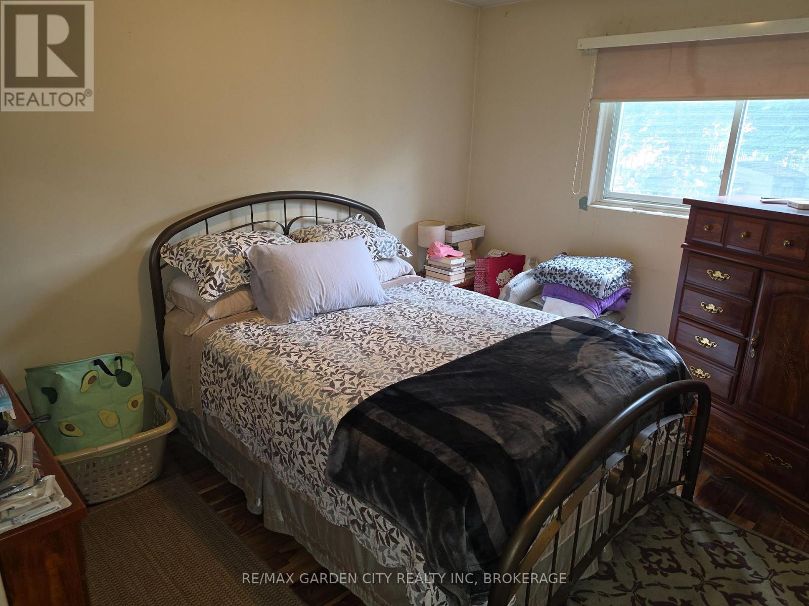 49 Ursula Avenue, St. Catharines, Ontario  L2T 1T2 - Photo 8 - X13591514
