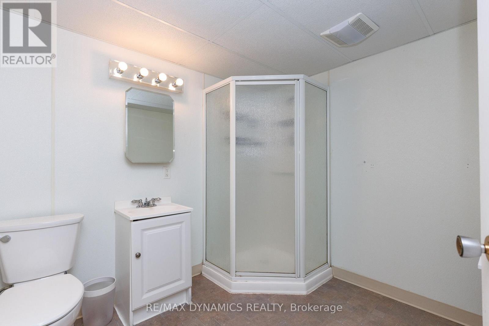 7362 Woodgate Street, Niagara Falls, Ontario  L2J 3Z6 - Photo 24 - X13591572
