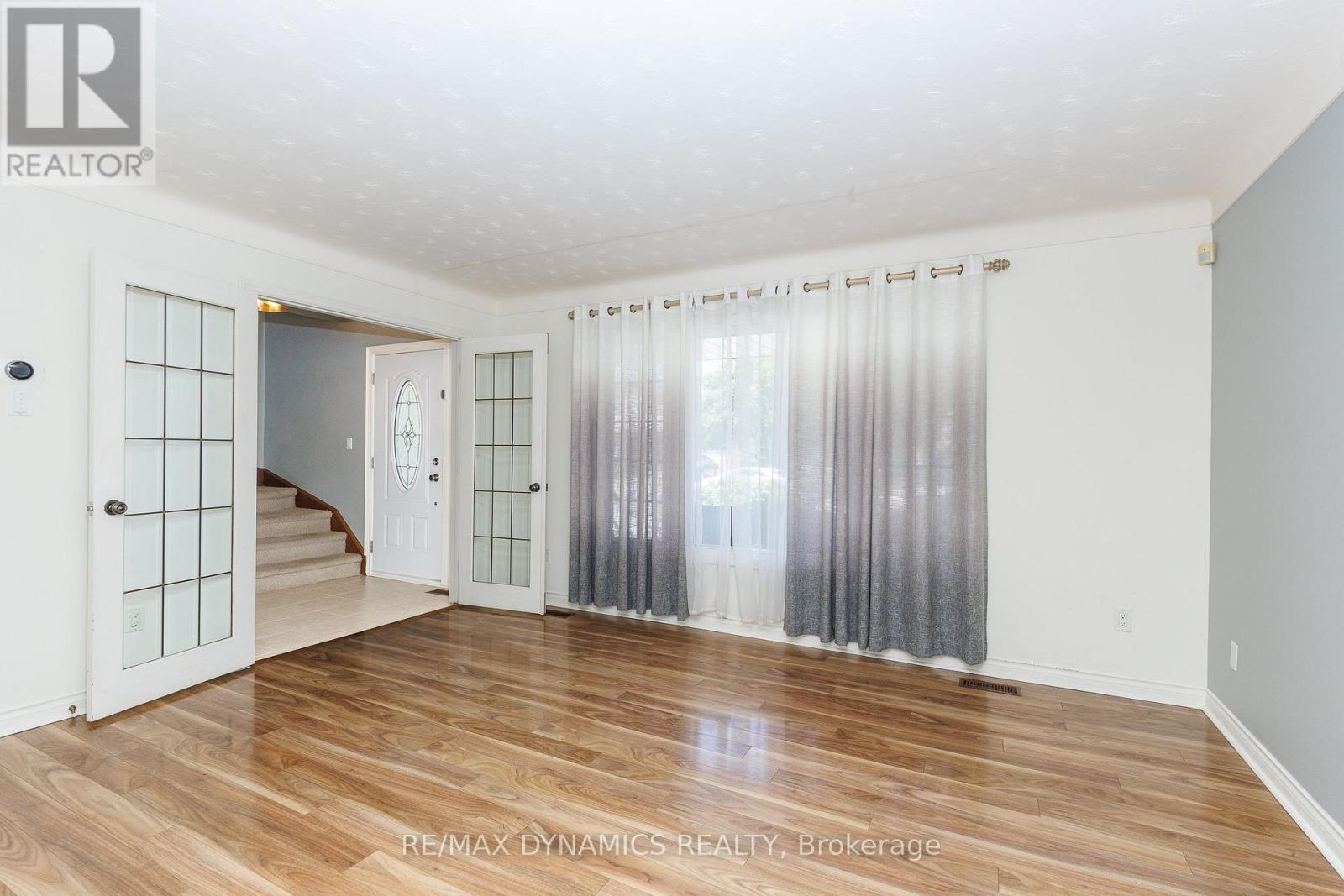 7362 Woodgate Street, Niagara Falls, Ontario  L2J 3Z6 - Photo 5 - X13591572