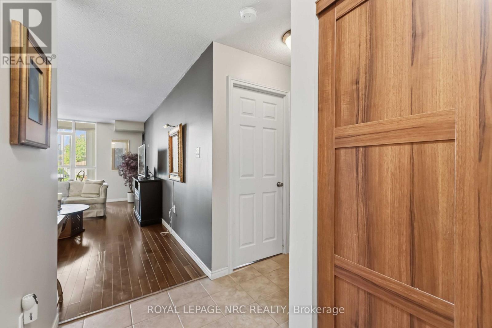 210 - 162 Martindale Road, St. Catharines, Ontario  L2S 3S4 - Photo 8 - X13591578