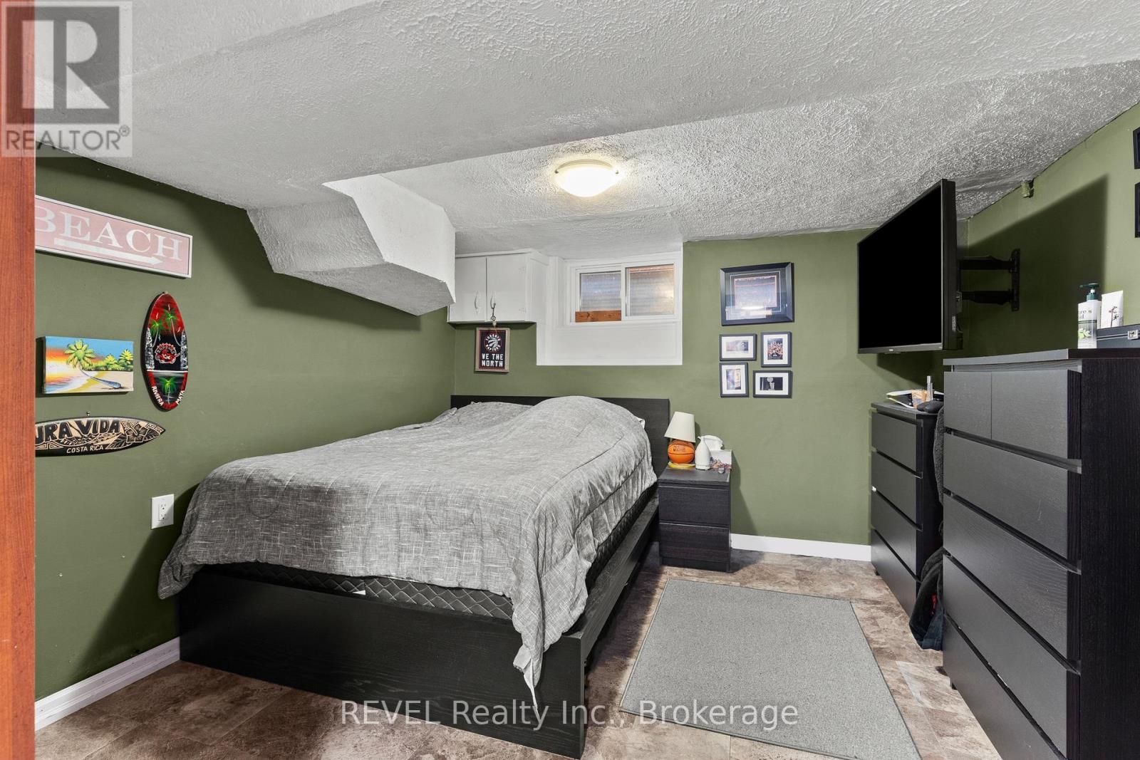 7782 Badger Road, Niagara Falls, Ontario  L2H 2J5 - Photo 20 - X13591600