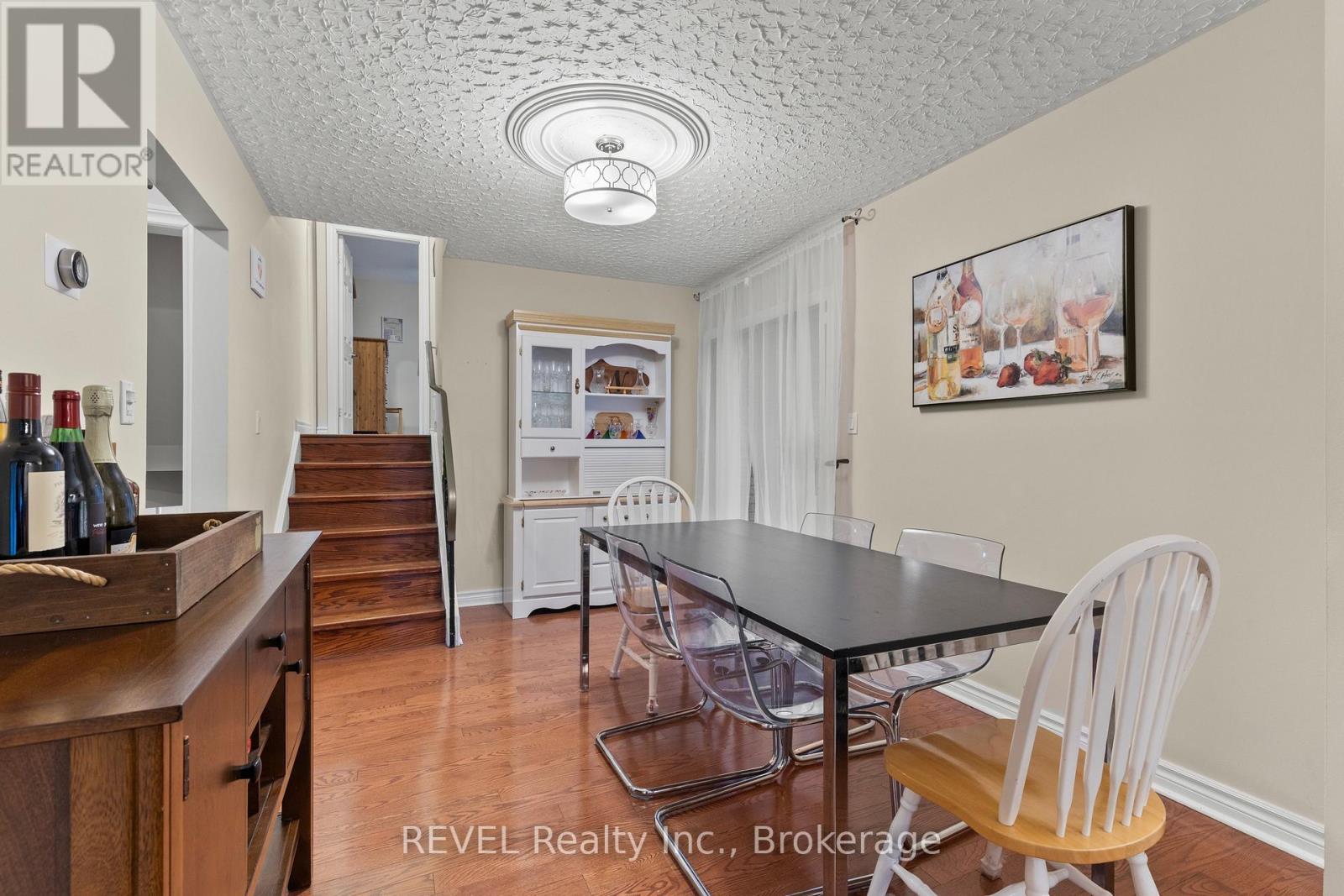 7782 Badger Road, Niagara Falls, Ontario  L2H 2J5 - Photo 9 - X13591600