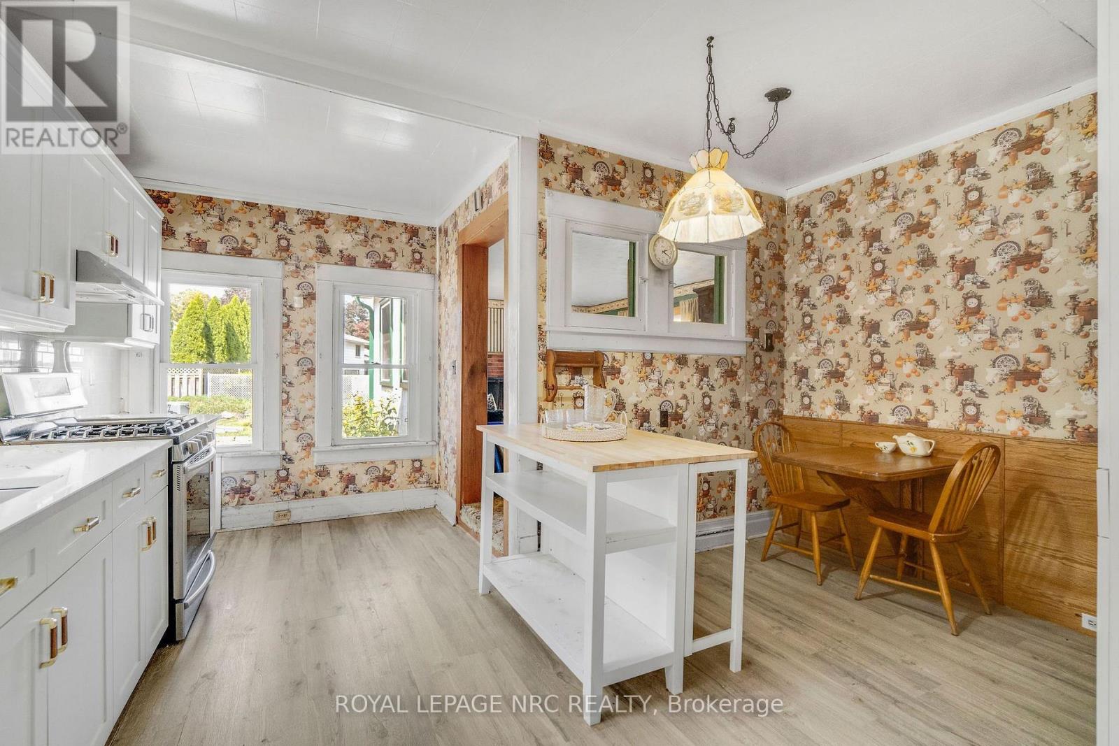 6511 Riall Street, Niagara Falls, Ontario  L2J 1Z4 - Photo 8 - X13591744