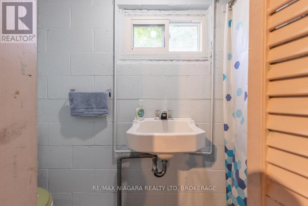37 Concession Road, Fort Erie, Ontario  L2A 4G3 - Photo 24 - X13592266